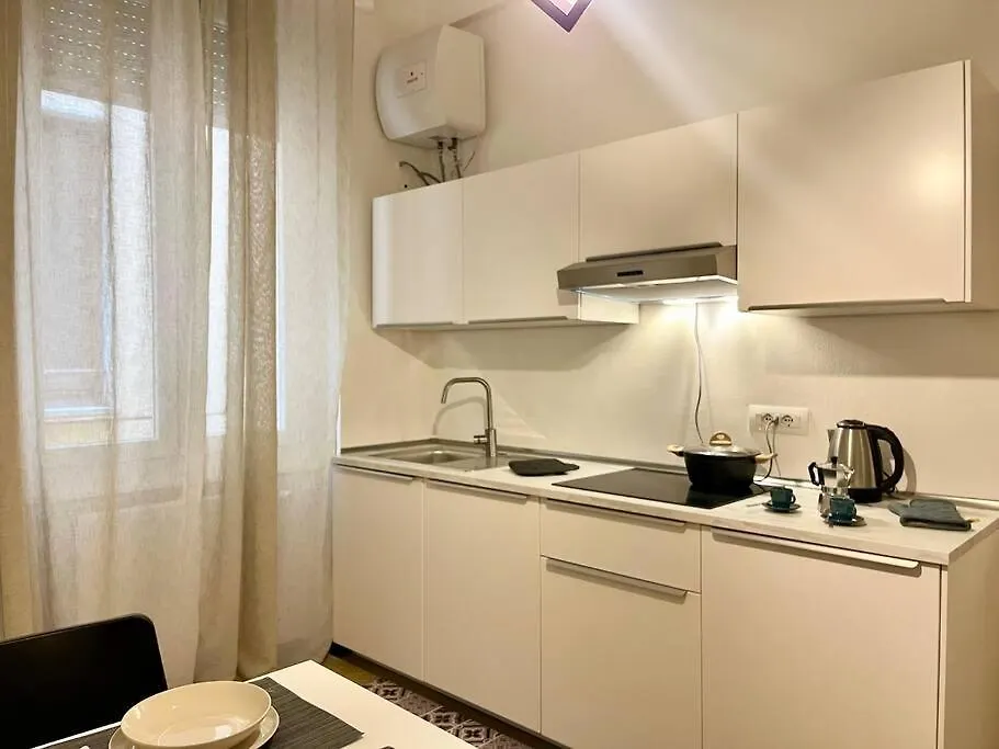 The House Of The Theatre Apartment Genoa